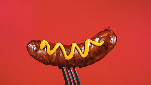 Gabel mit Bratwurst