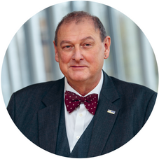 Photo of the BfR President Professor Dr. Dr. Dr. h. c. Andreas Hensel